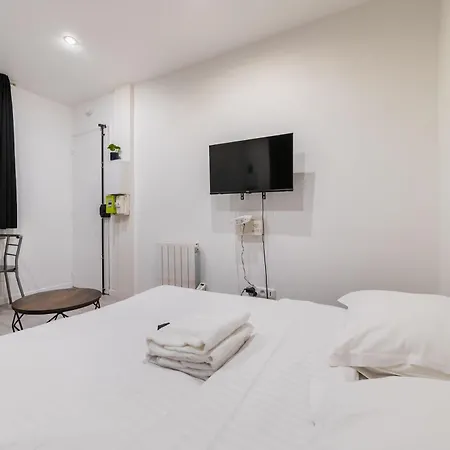 Apartment Fonctionnel Hopital Bichat - 18 - 2p - Flat-guest Paris